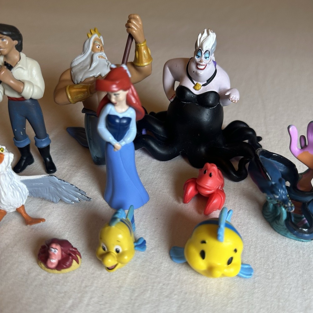 LITTLE MERMAID Figure Play Set DISNEY PVC TOY Ariel SEBASTIAN Flounder URSULA - Picture 3 of 9